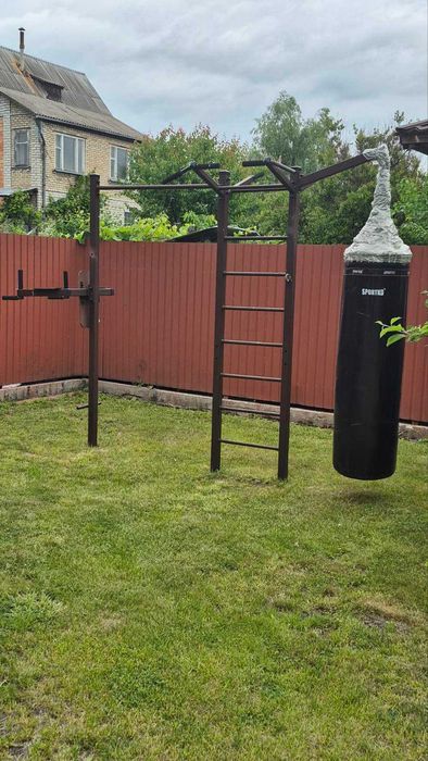 Продж гарного будиночка у садовому кооперативі, Проців