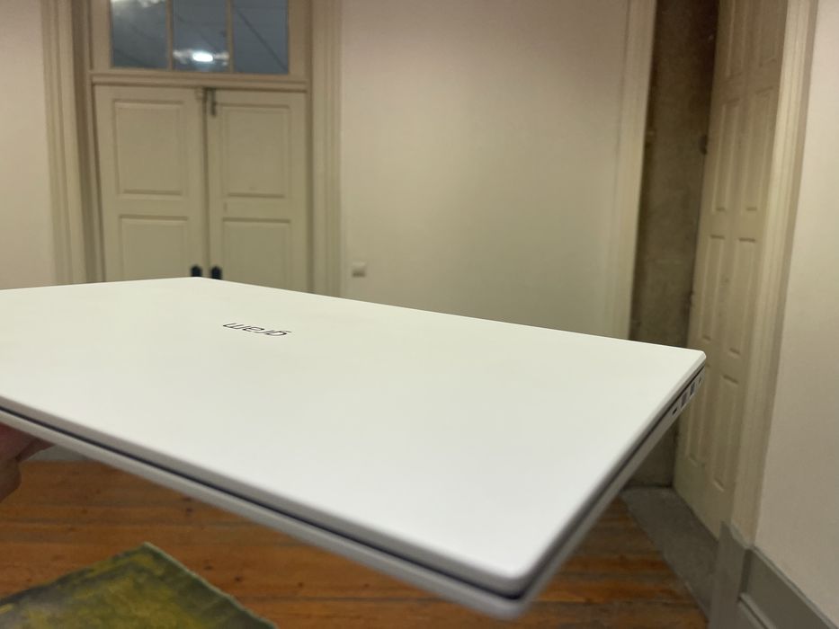 LG Gram 17 – Como novo – Muito leve