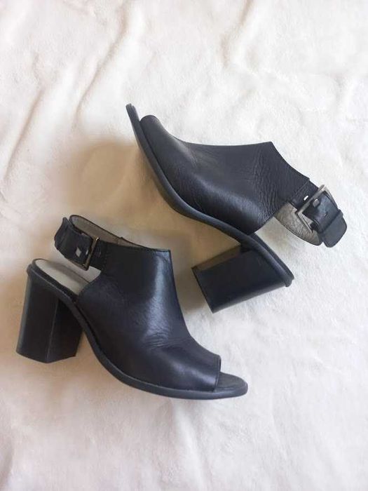 Sapato alto preto Tam 37