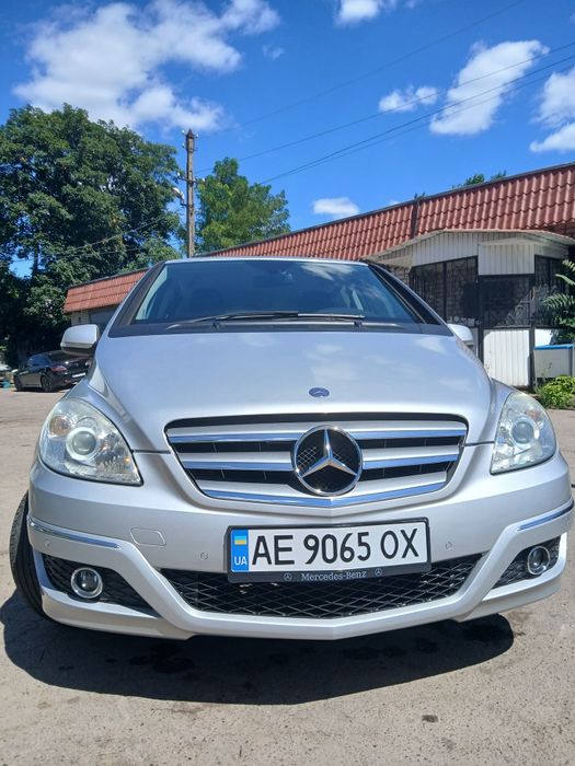Продам мерседес В 180