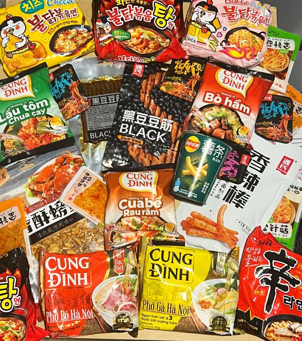 Азійські снеки, рамен, кальмар, креветка, набір бокс аніме