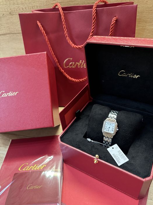 В НАЛИЧИИ Часы Cartier Картье mini 22мм