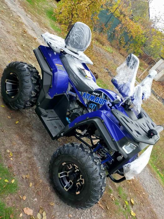 Продам квадроцикл новый