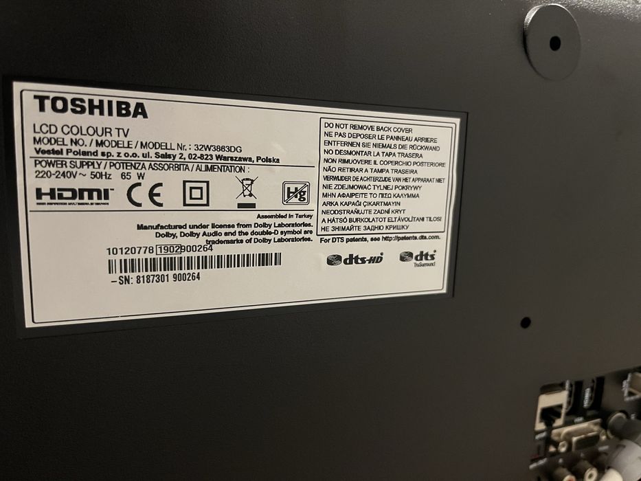 Toshiba smart tv 32”