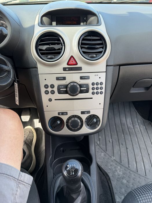 Opel corsa 1.3cdti van