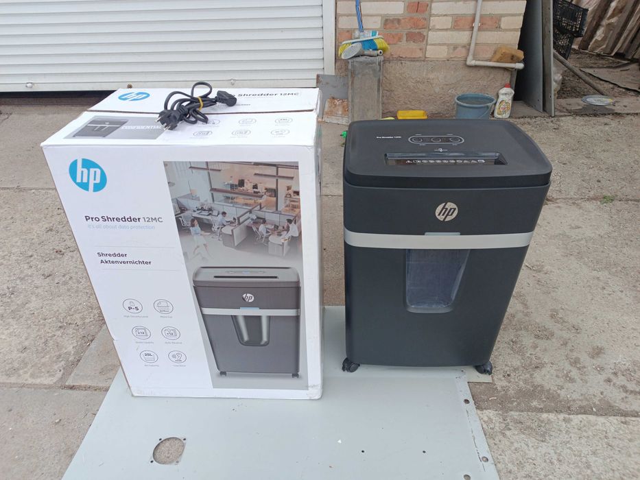 Знищувач документів HP PRO SHREDDER 12MC