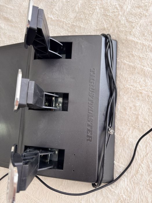 Volante Thrustmaster TMX Force Feedback