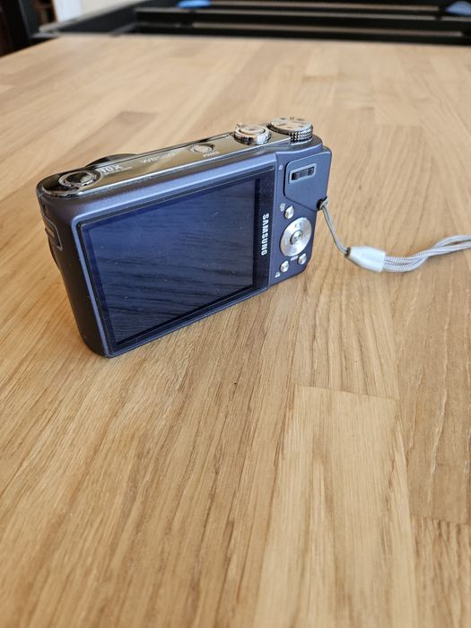 Aparat fotograficzny Samsung WB550