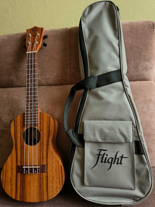Ukulele tenorowe Flight