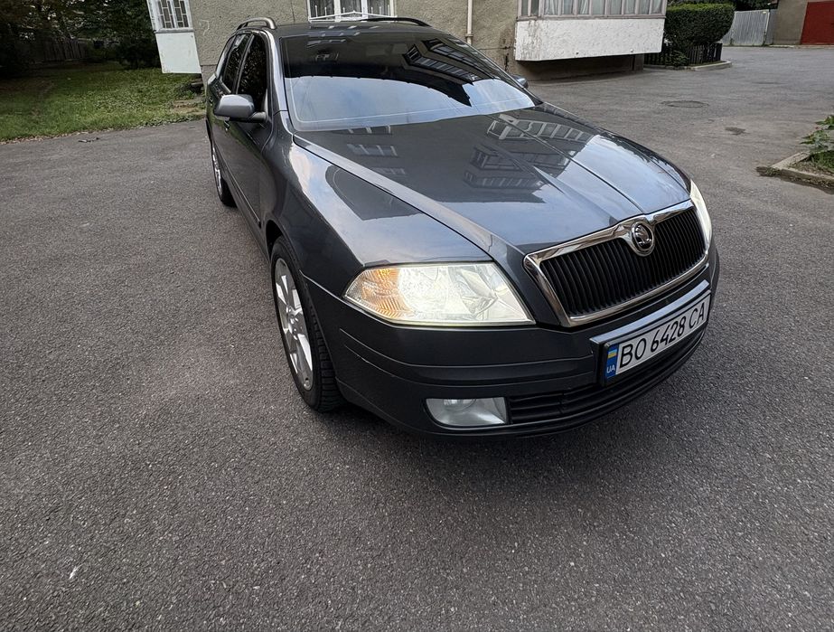 Продам октавію а5 2008р 2.0 tdi
