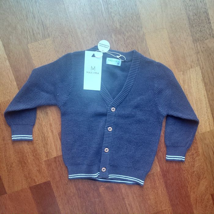 Nowy sweter chłopięcy Max&Mia r. 98