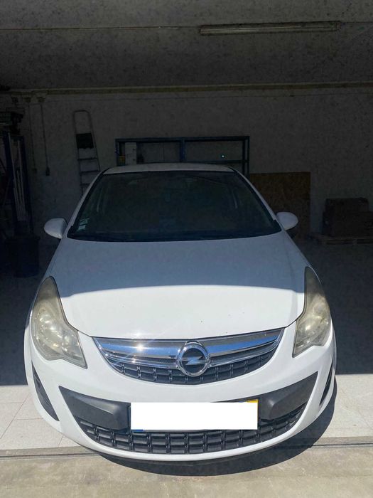 Opel Corsa Comercial 2011