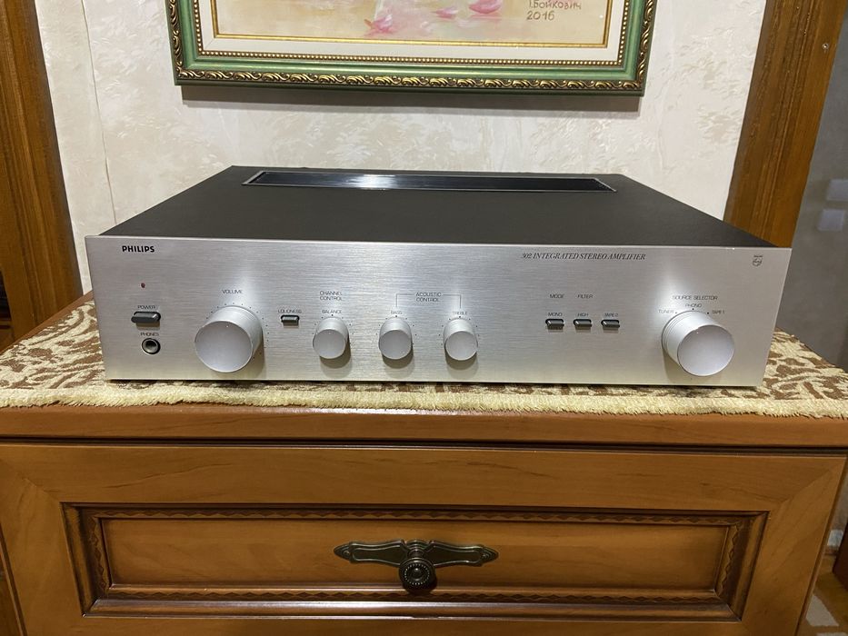 Підсилювач PHILIPS 302L