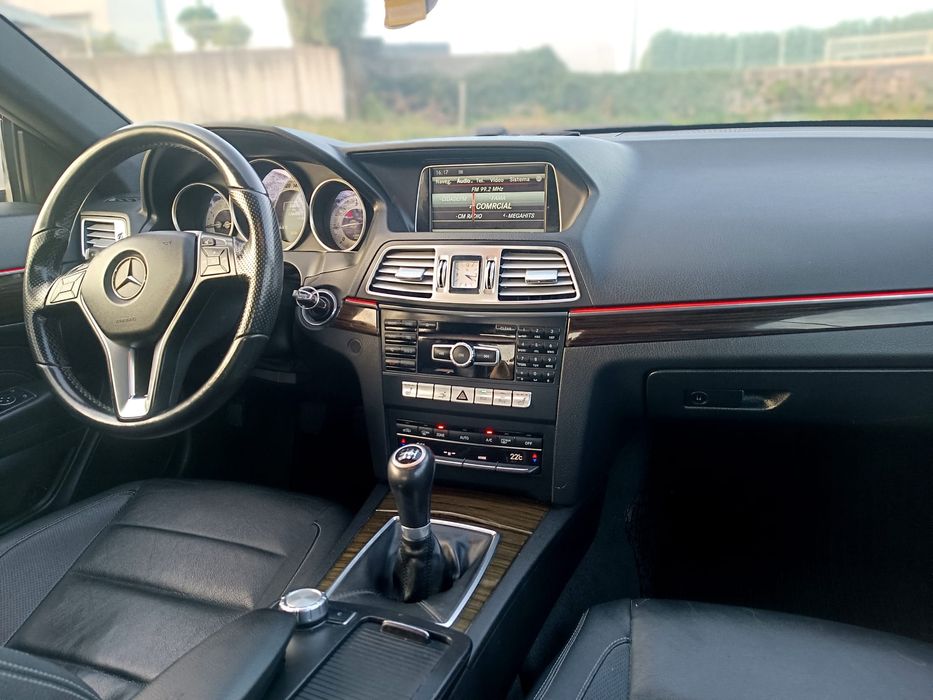 Mercedes E250 Coupé AMG C/Novo