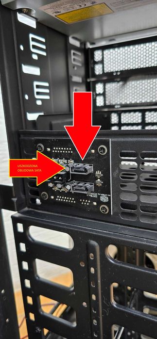 obudowę Cooler Master HAF X