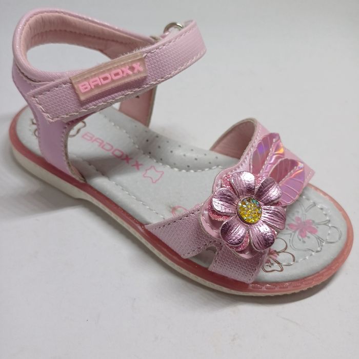 Nowe sandały roz 25 wkładka skórzana profilowana 16.5 cm