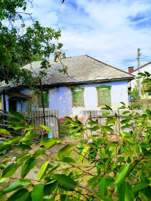 Продам участок 15 соток с домом 48 м2. Конец АНД района.