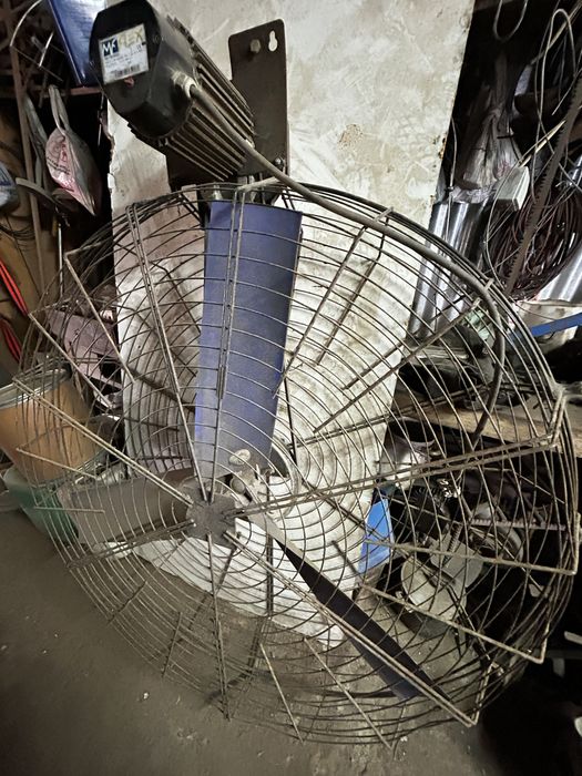 Ventoinha NOVA com poucas horas de trabalho