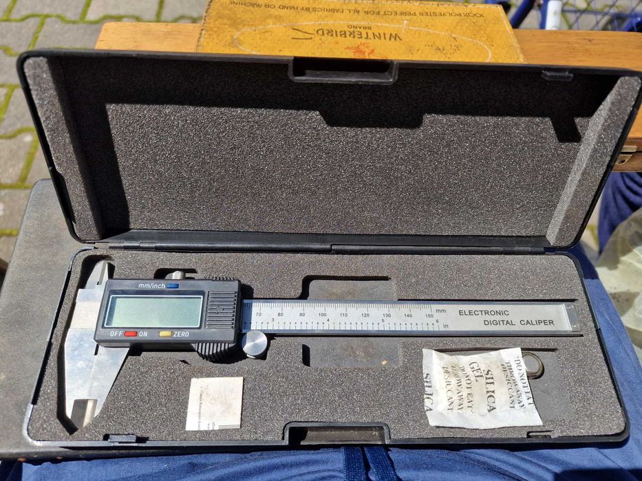 Sufmiarka elektroniczna digital caliper 0-150