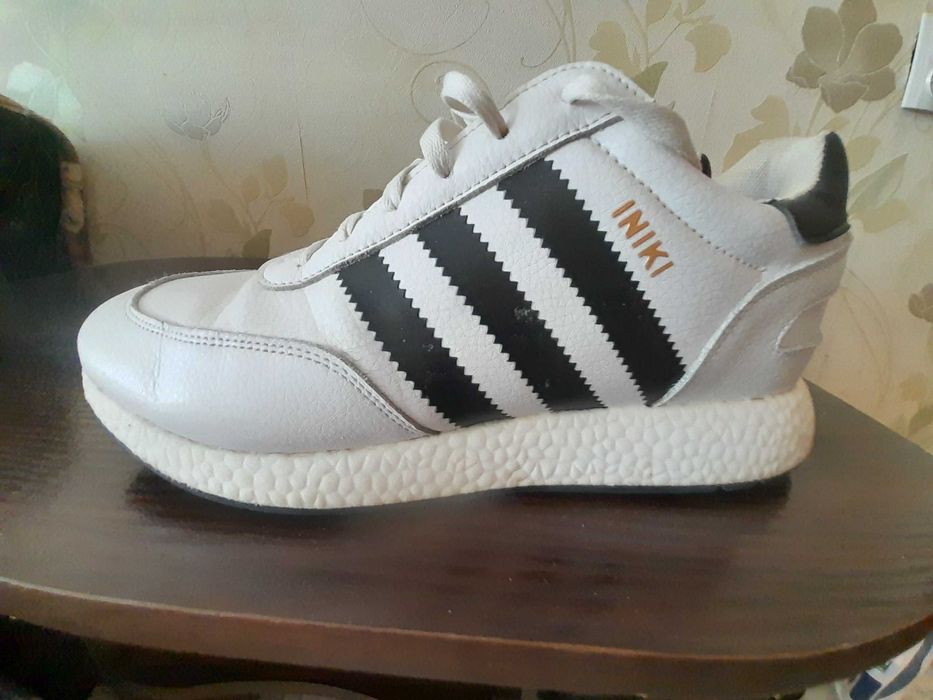 Взуття чоловіче зимове, б/в у доброму стані