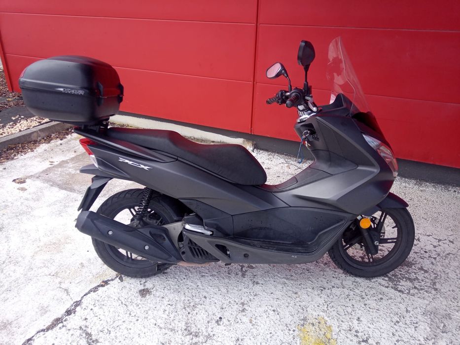 Honda pcx com top case
