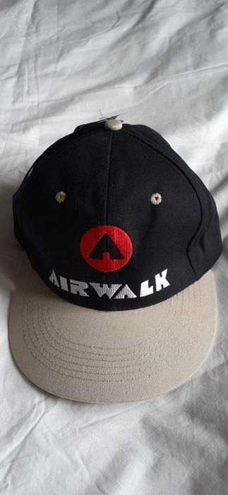 Новая мужская кепка AIRWALK, цвет черный, размер регулируется