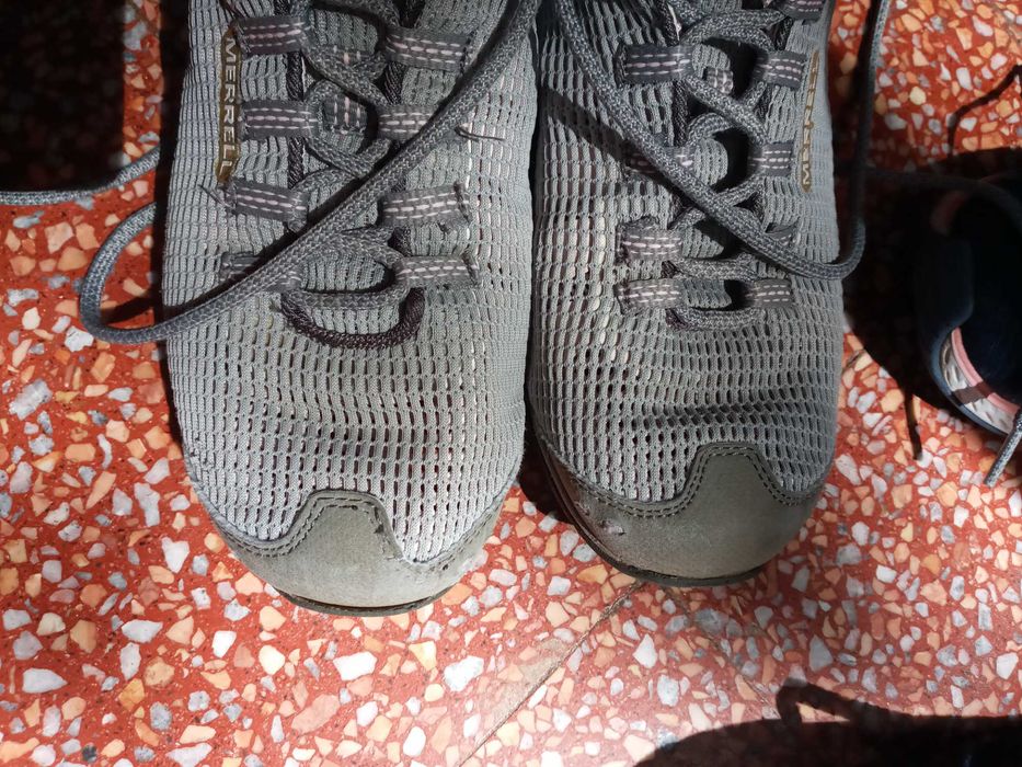 Ténis senhora Merrell numero 38