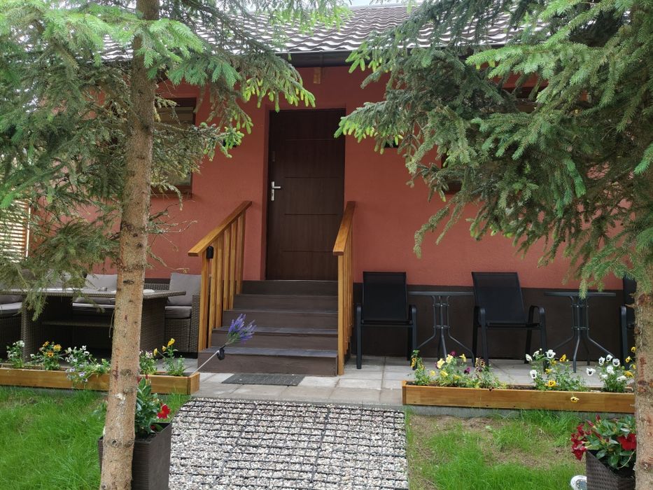 Domki nad jeziorem