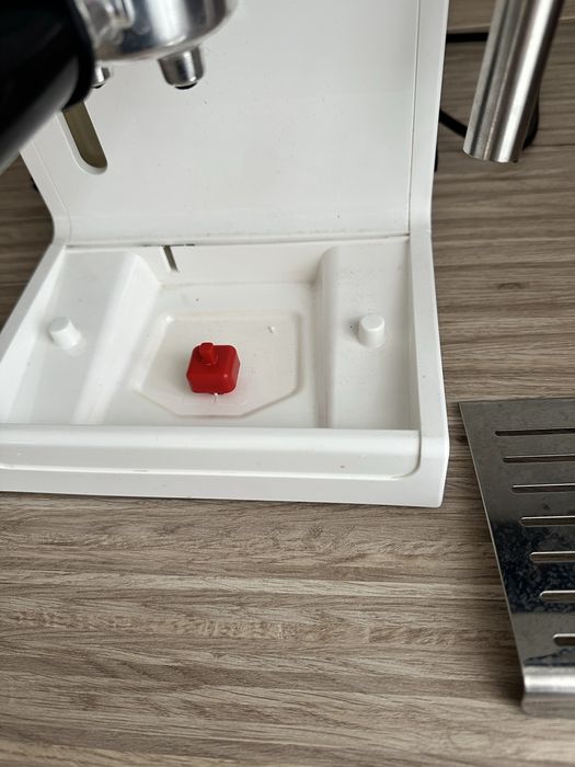 Кавоварка еспресо DeLonghi ECP 33.21 W