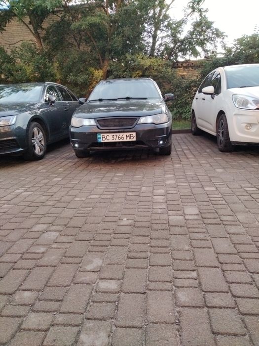 Продам део нексію.