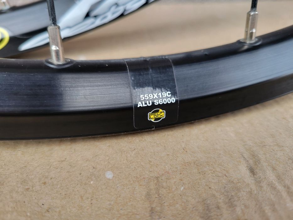 Вілсет,  Mavic Cross Ride 26