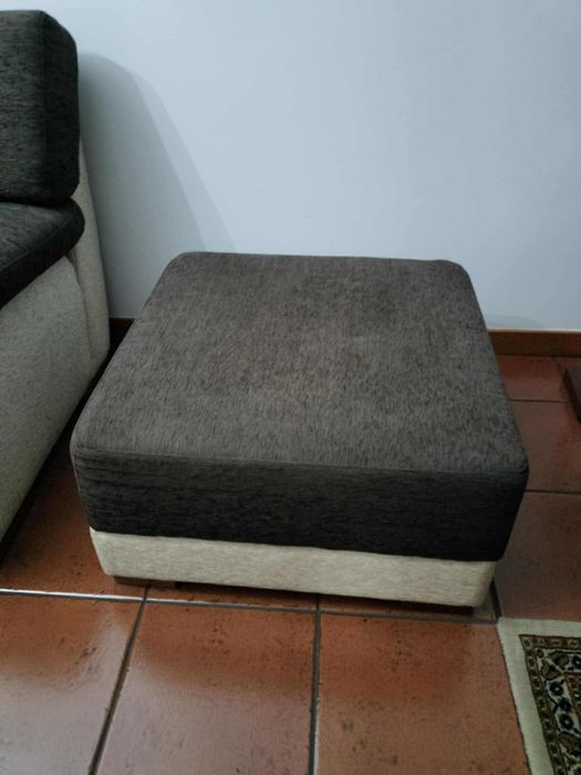 Conjunto sofás e mesa