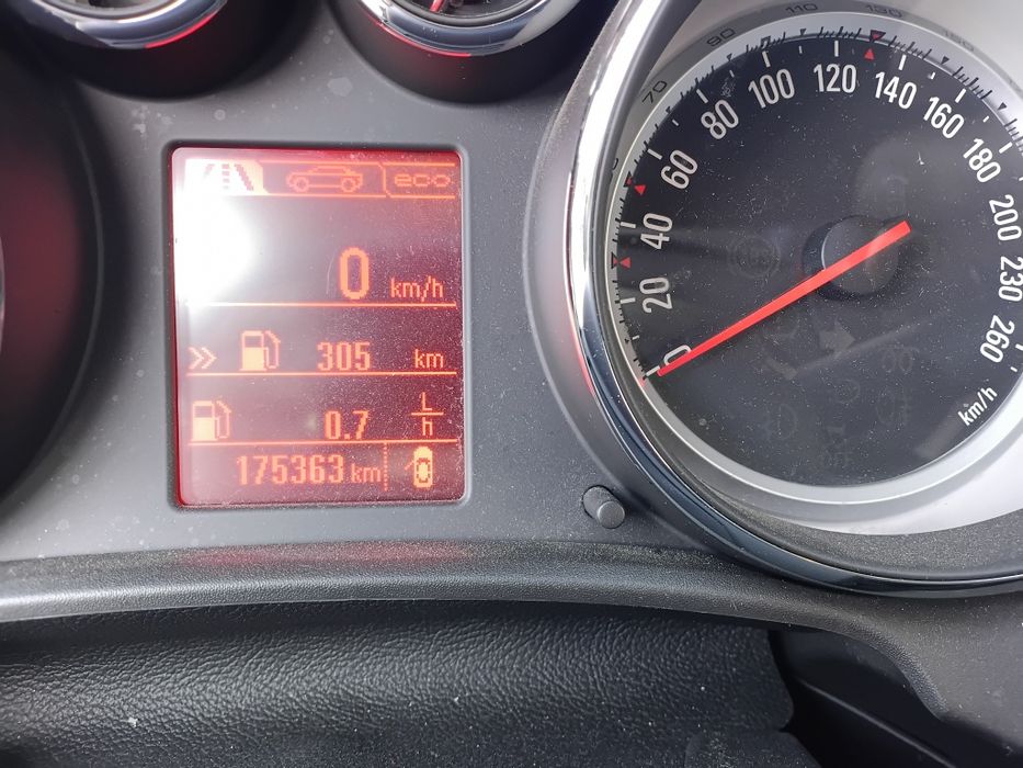 Opel Astra 1.6 CDTI oszczędny i niezawodny