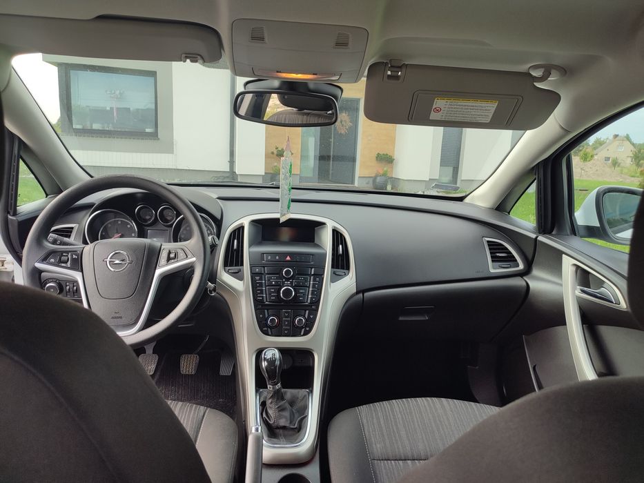 Opel Astra 1.7 klimatyzacja