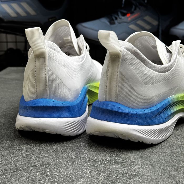 40р.ОРИГІНАЛ 100% Кросівки Adidas Moveboost JS0021