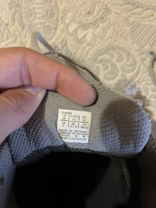 ASICS Gel-NYC кросівки сірі 44 розмір Gore-Tex унісекс