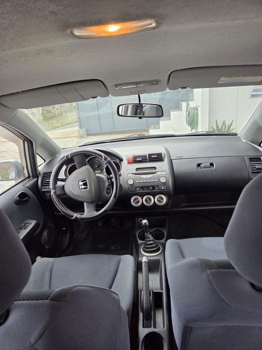 Honda jazz 2005 com 179.000km