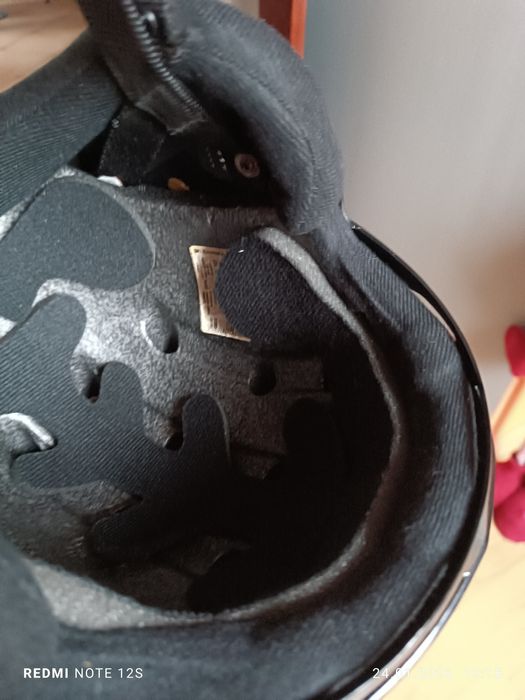 Kask narciarski 56-58 cm