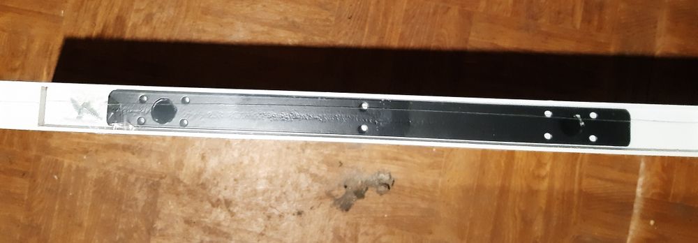 Полиця, поличка для декору