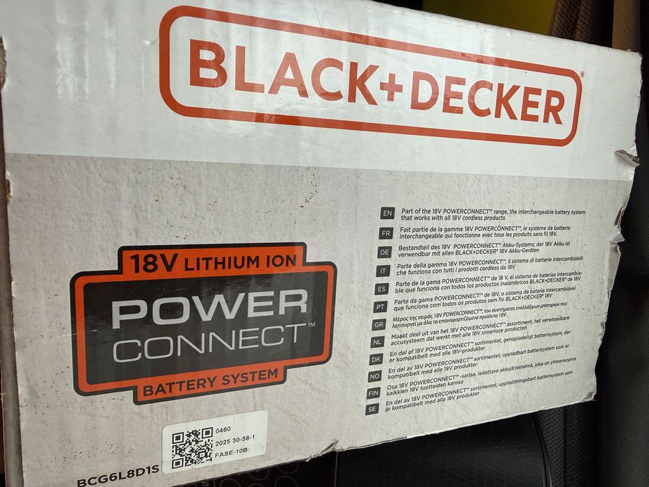 Akumulatorowa szlifierka kątowa Black+Decker