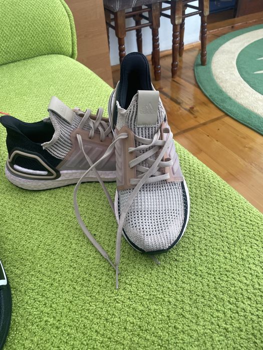 Продам кроси