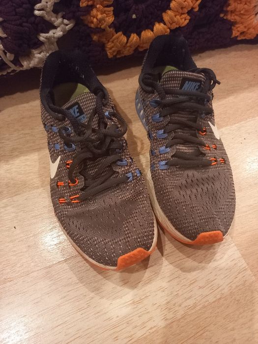 Кросівки nike air zoom structure 19