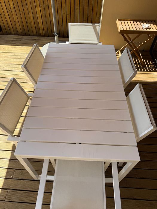 Conjunto Mesa e Cadeiras de exterior