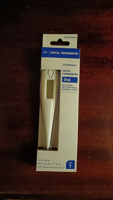 Термометер новий
