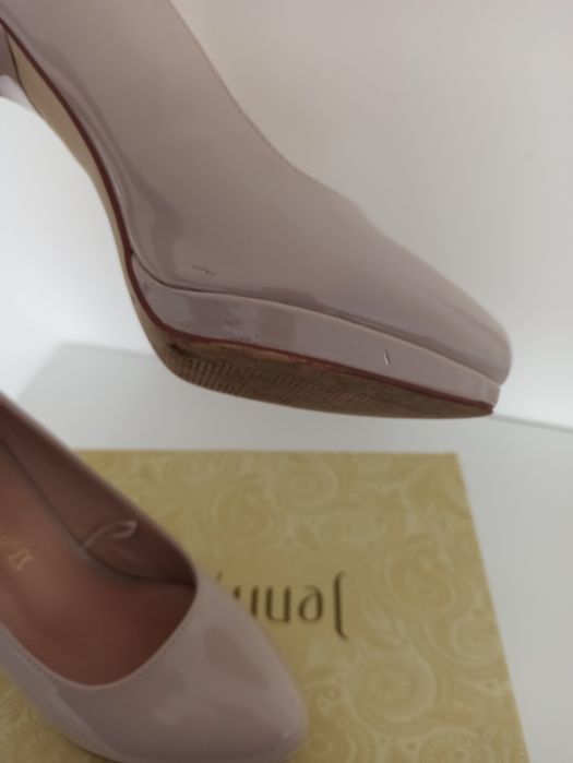 Buty ba obcasie 37
