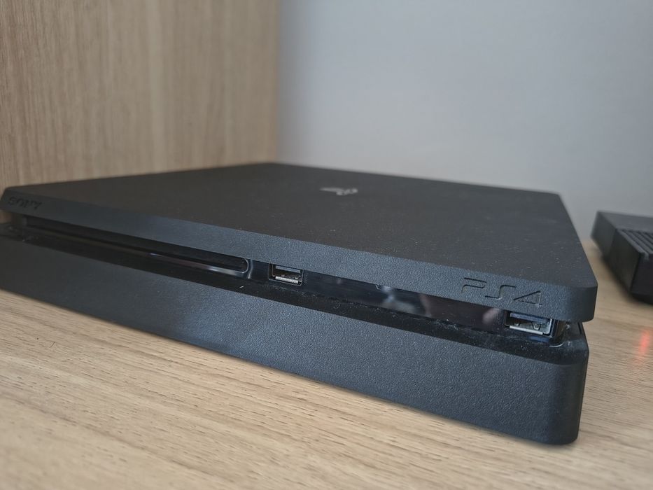 Konsola do gier ps4