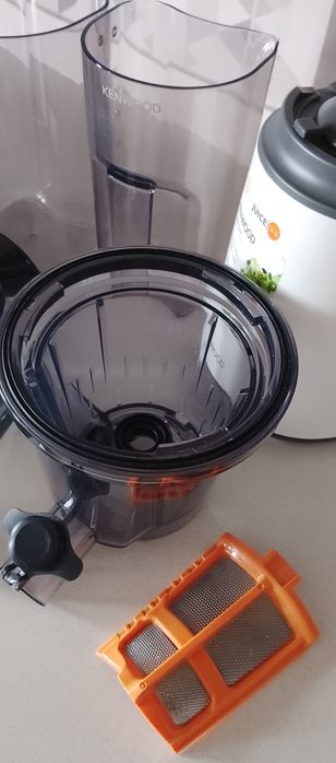Máquina de Sumo Kenwood PureJuice One (JMP40) - Como Novo