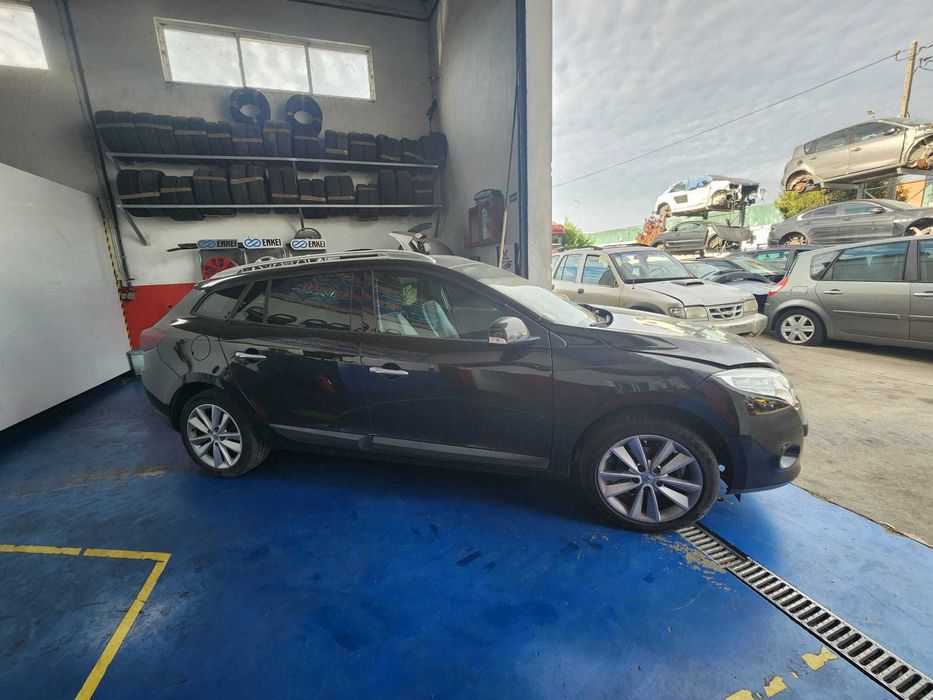Renault Megane III Break Sport Tourer 1.5 DCI ás peças.