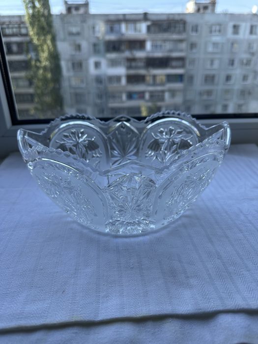 Салатница хрустальная