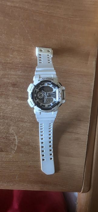 Casio g shok GA-400